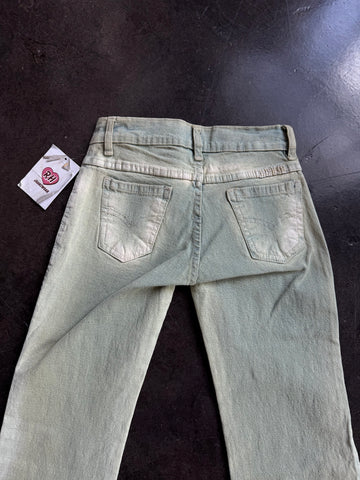 white wash Brazilian jeans
