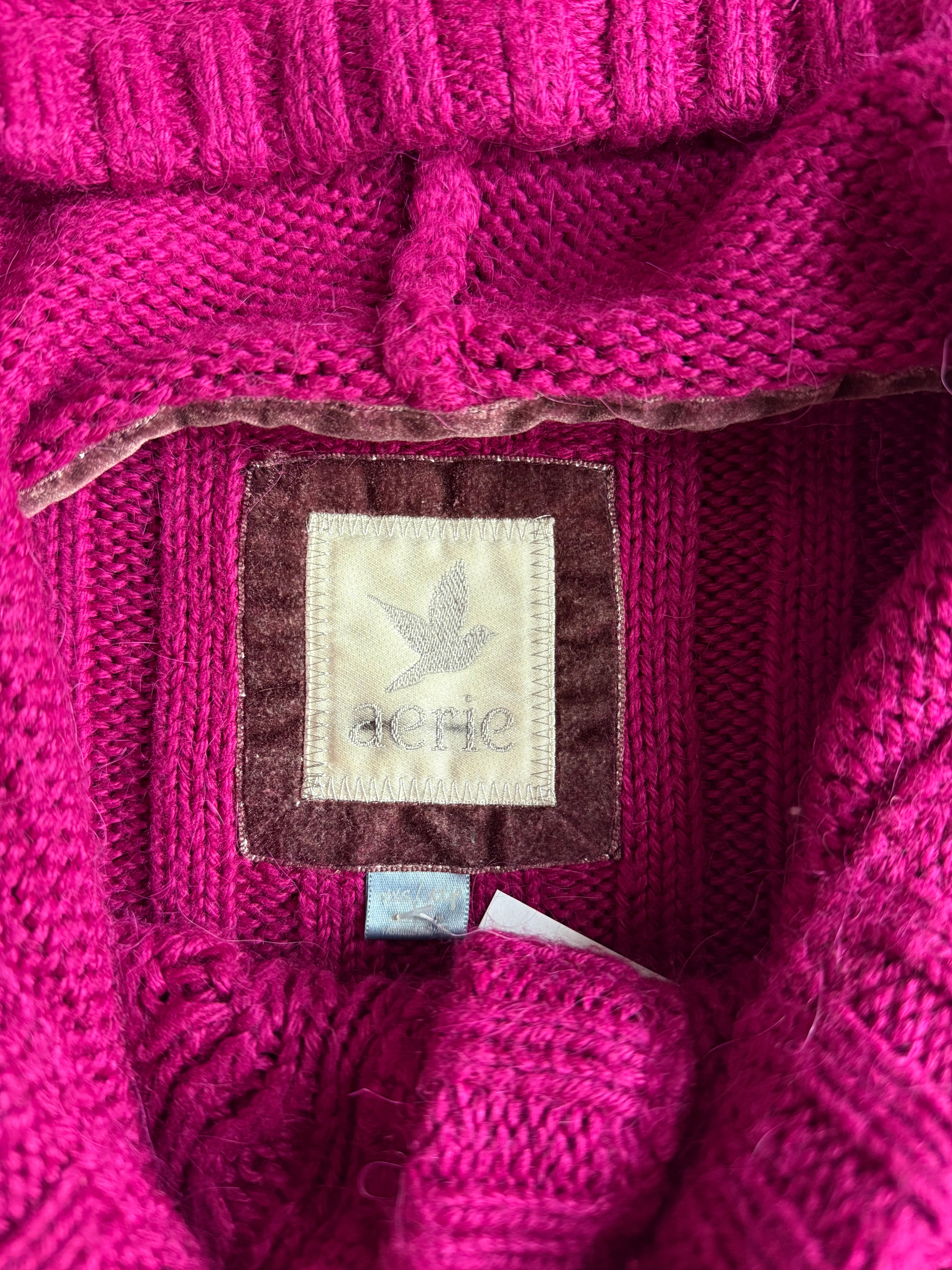 magenta crop sweater