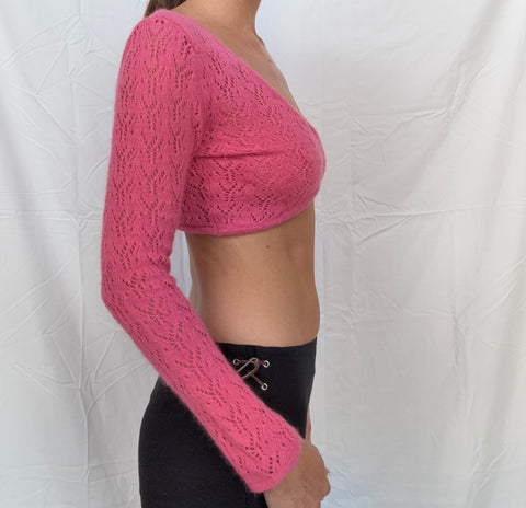 pink crop sweater top