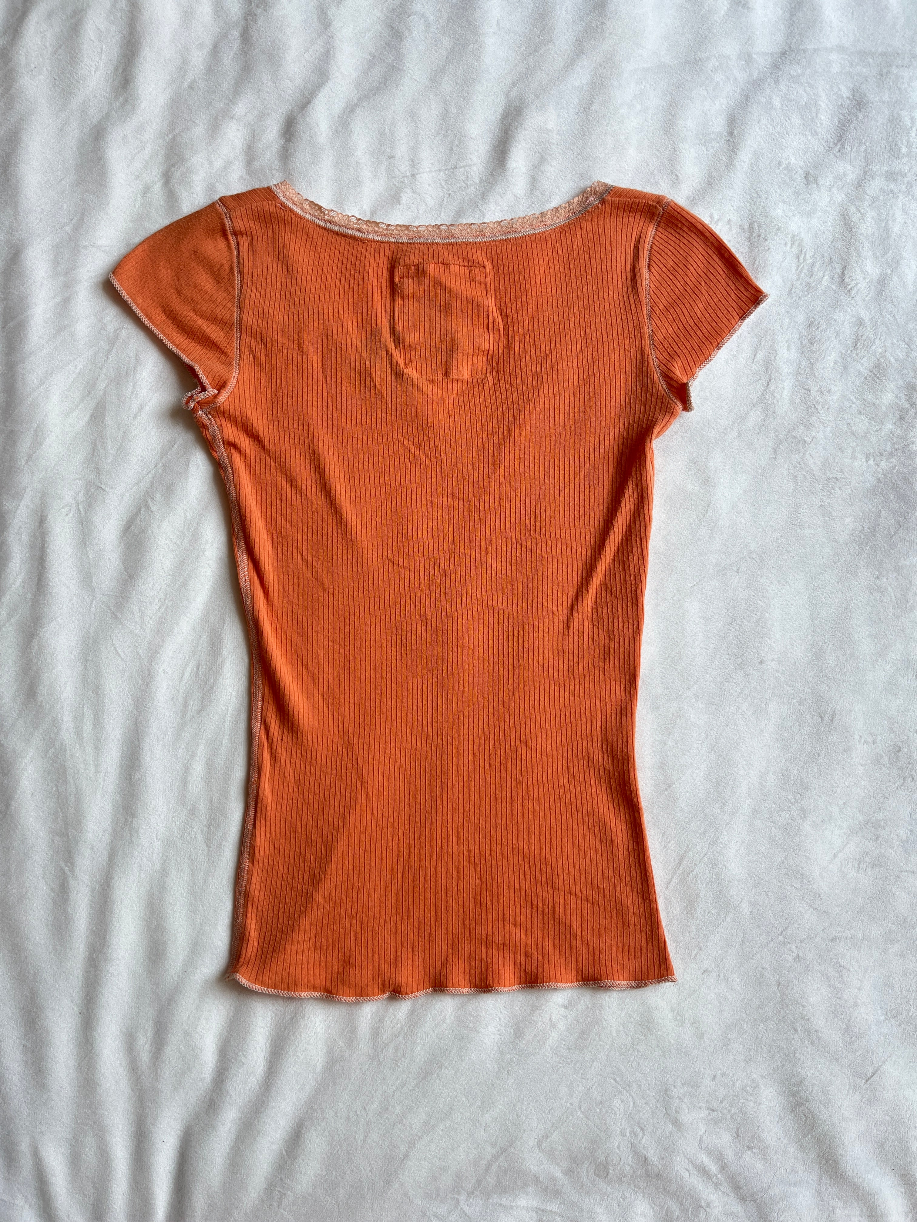 hollister tee