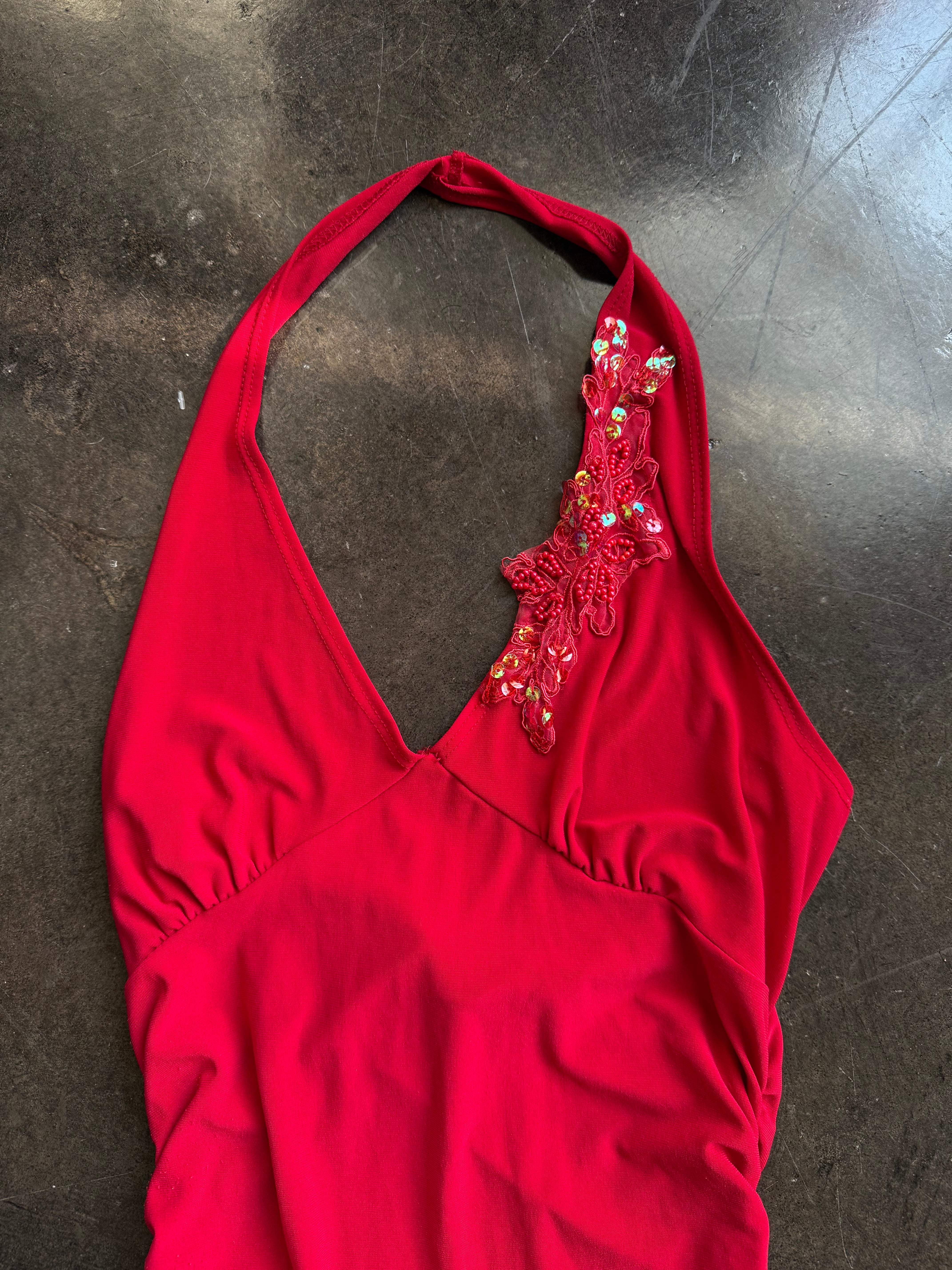 red lipstick maxi dress