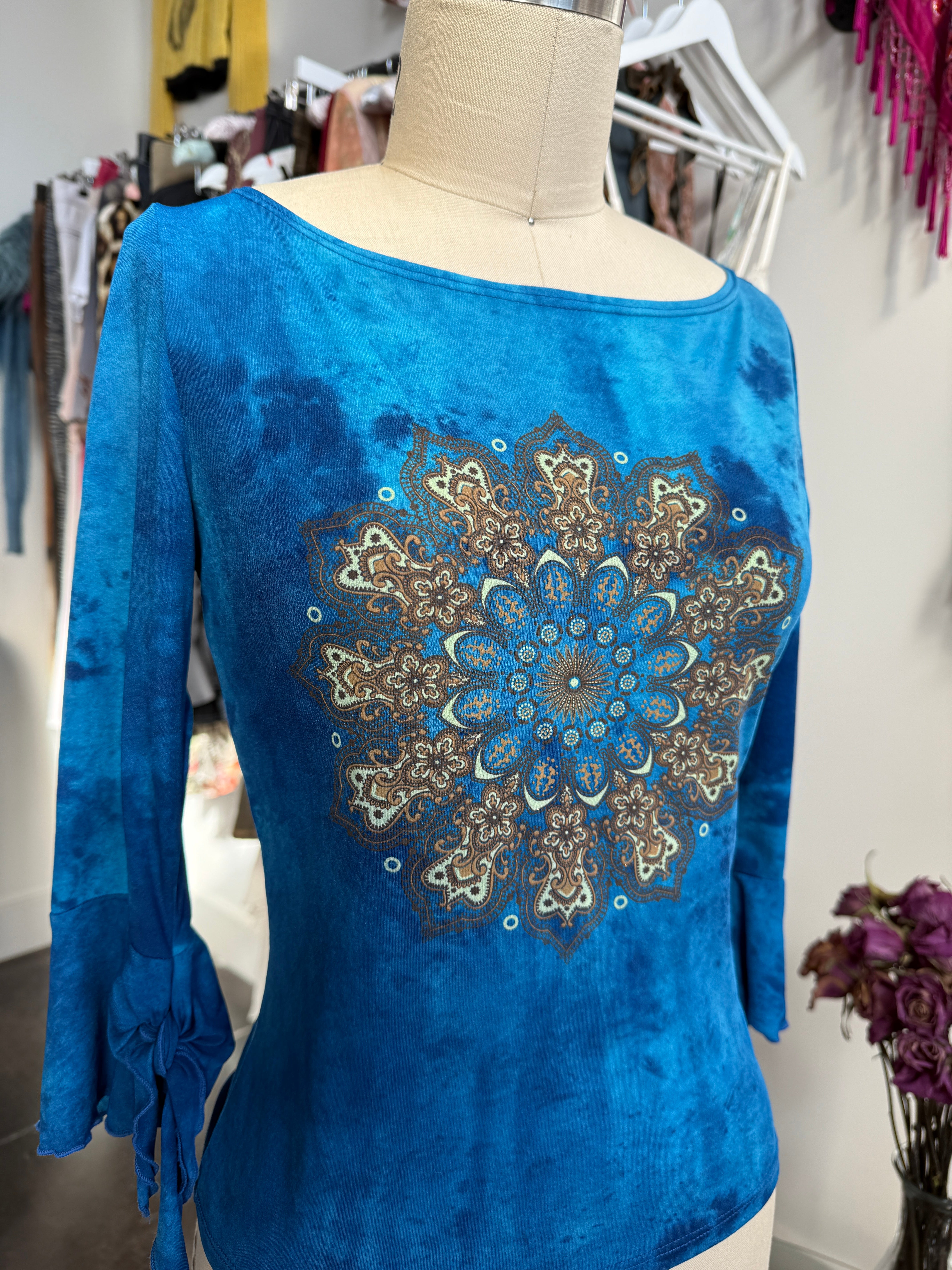 boho blue mesh top🦋
