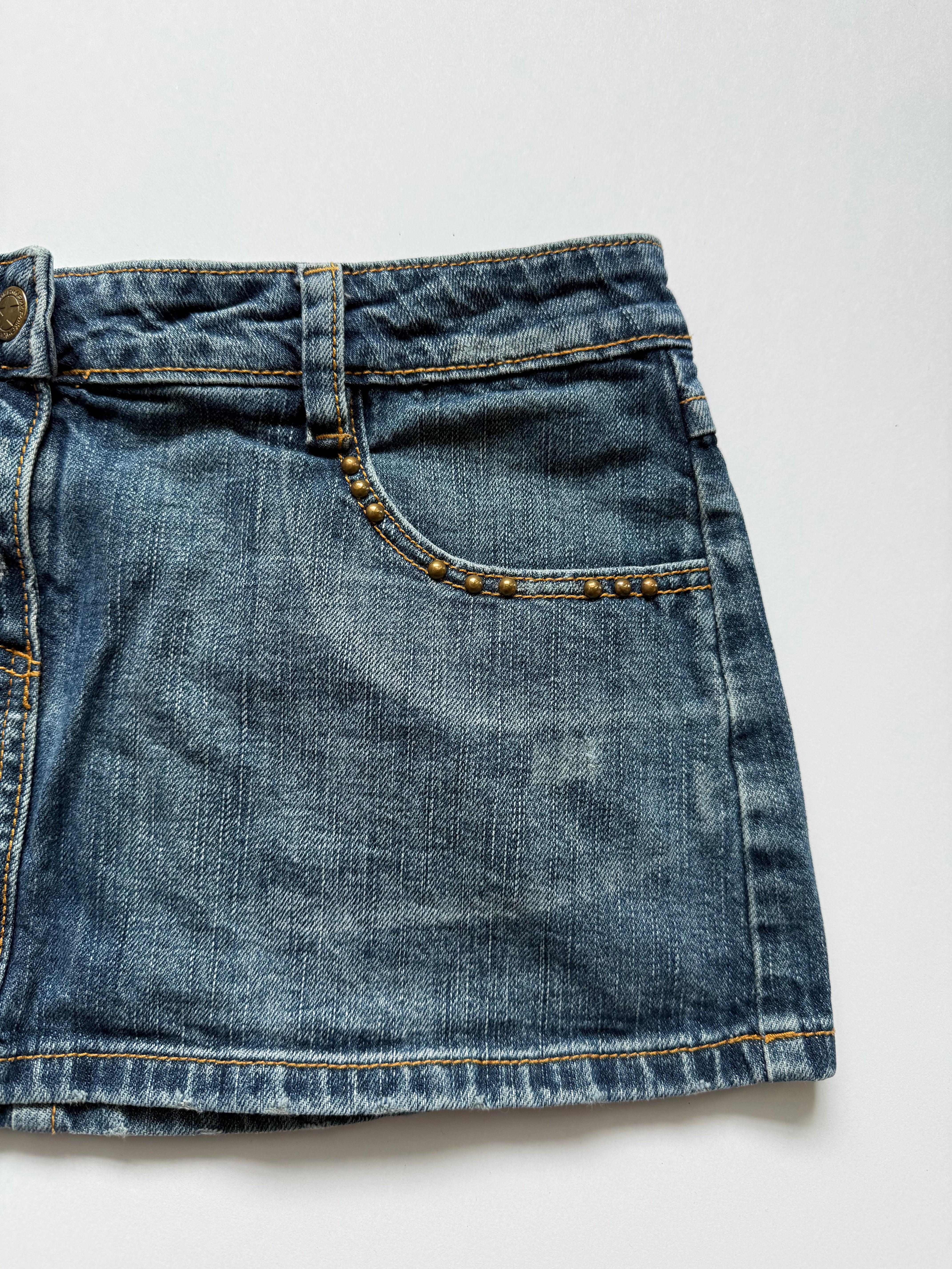mini mini skirt