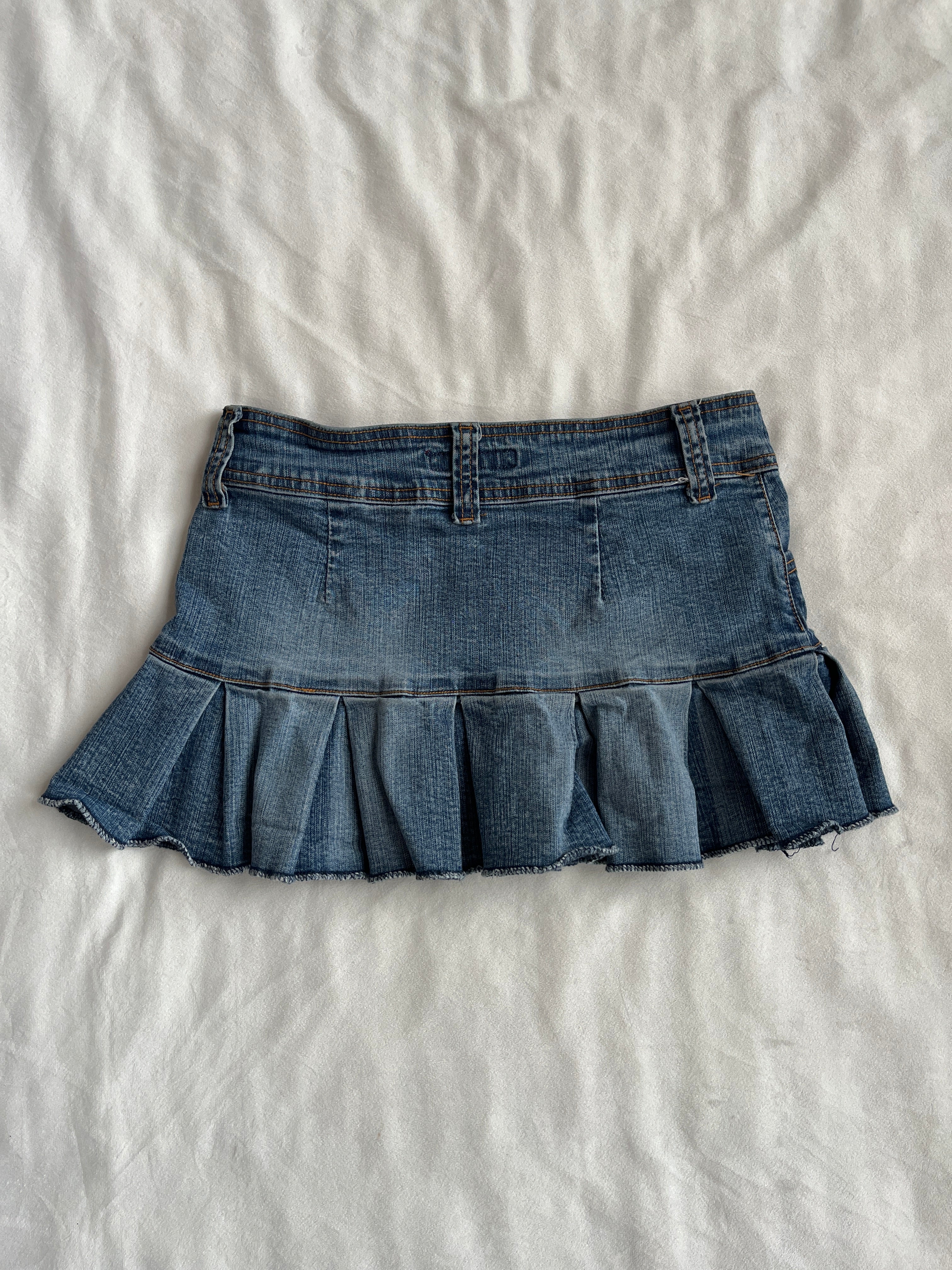 pleated mini