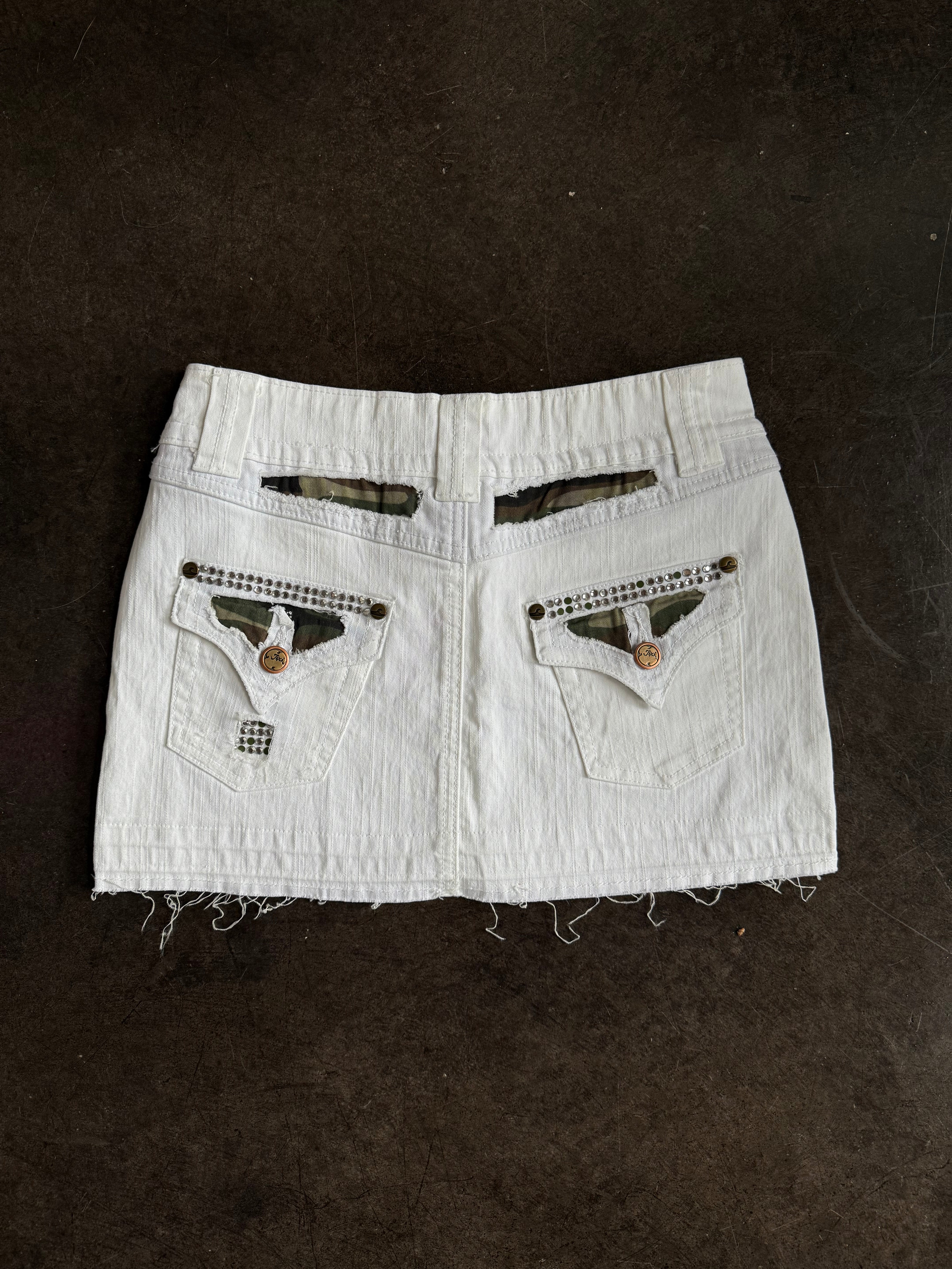 jixi white mini (small)