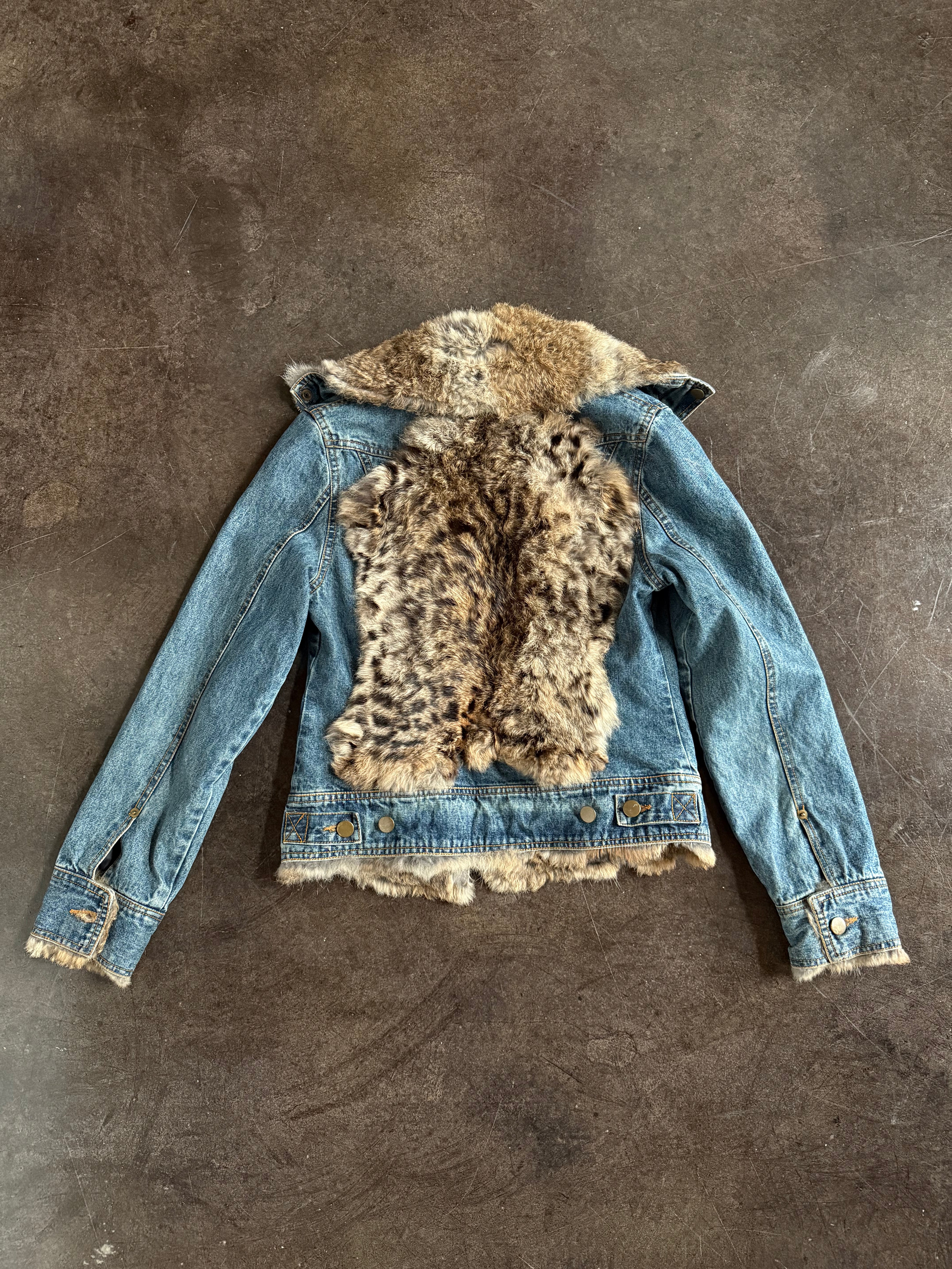 animal fur denim jacket