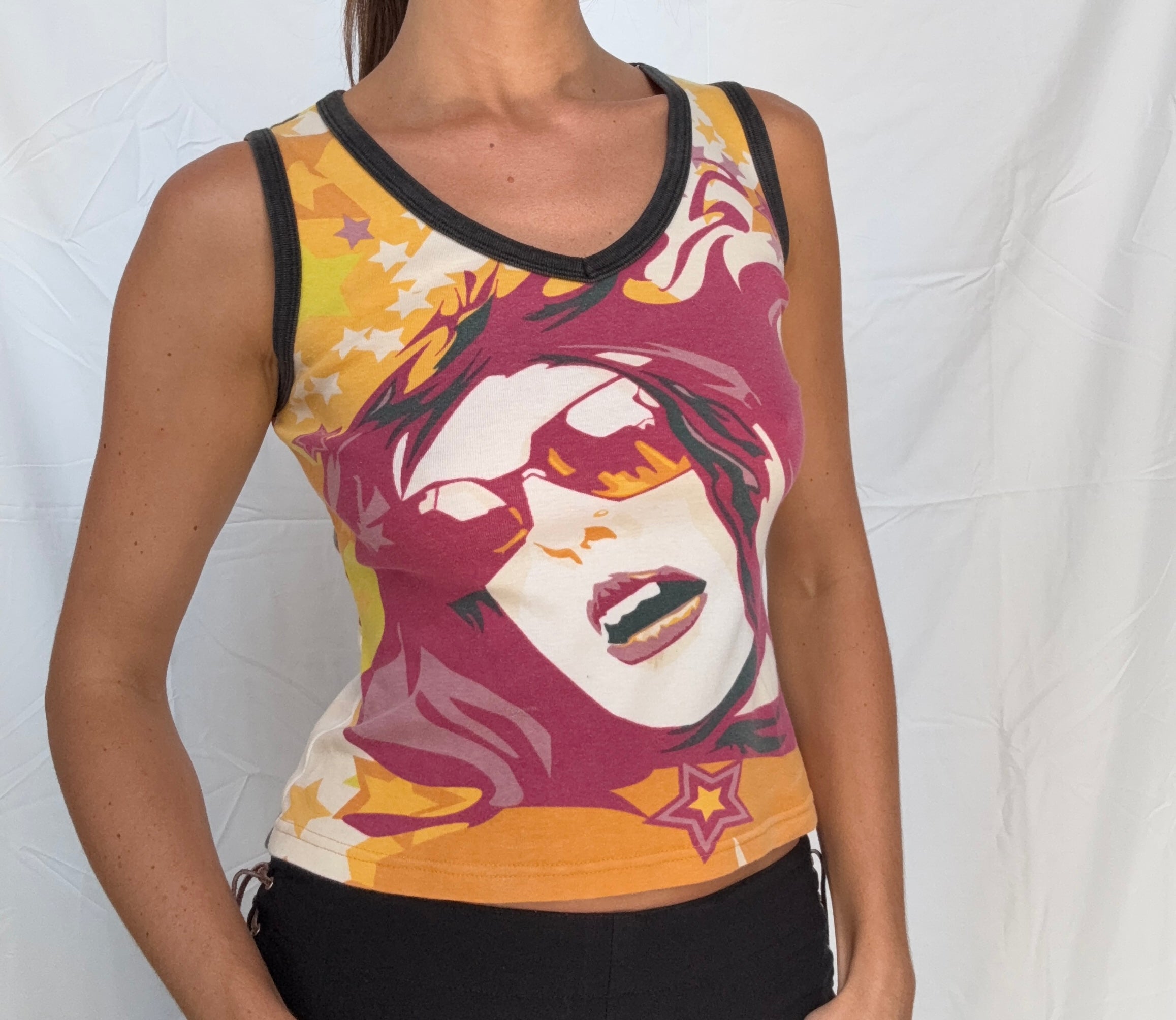 graphic tank