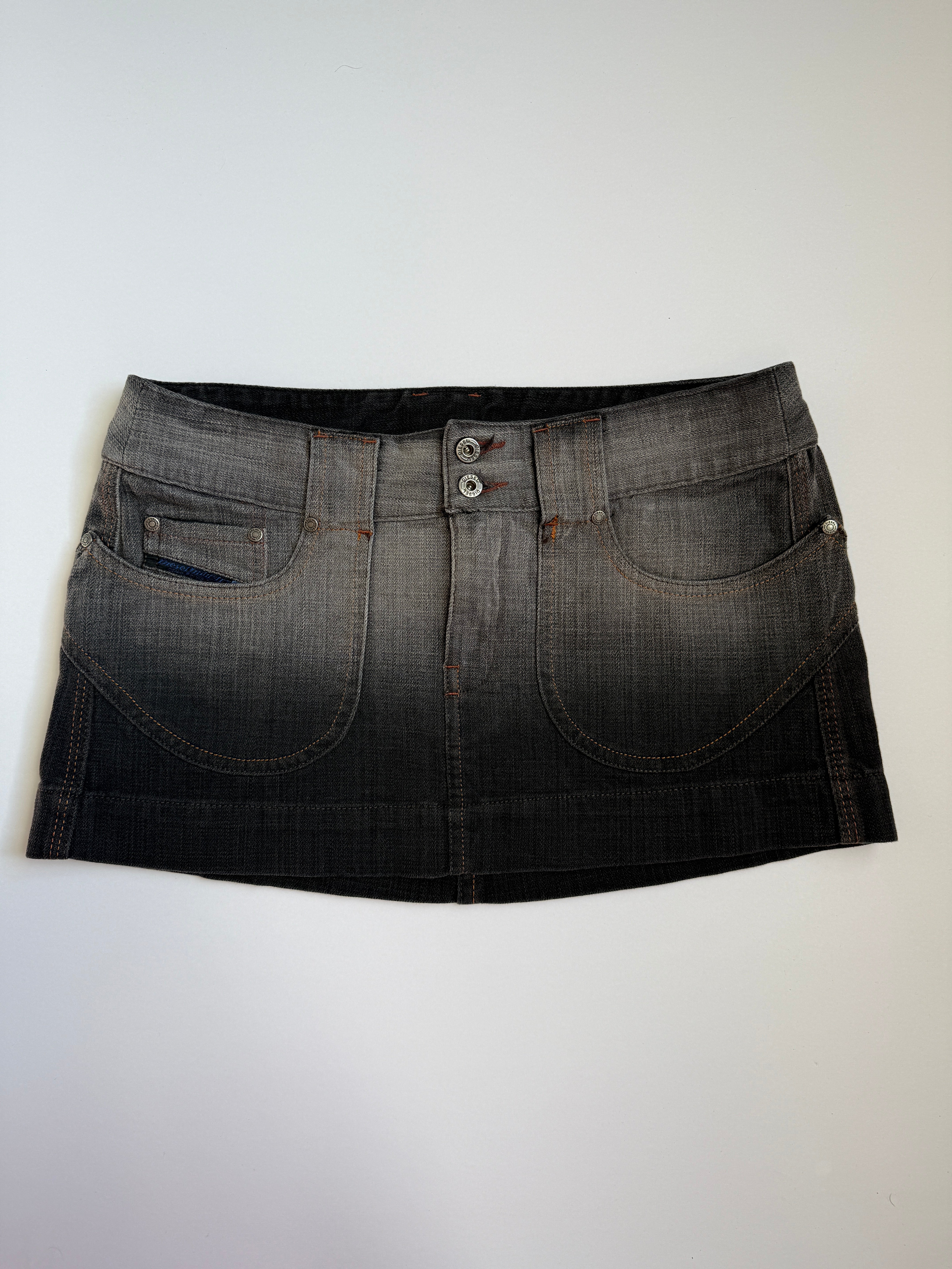 disel mini skirt