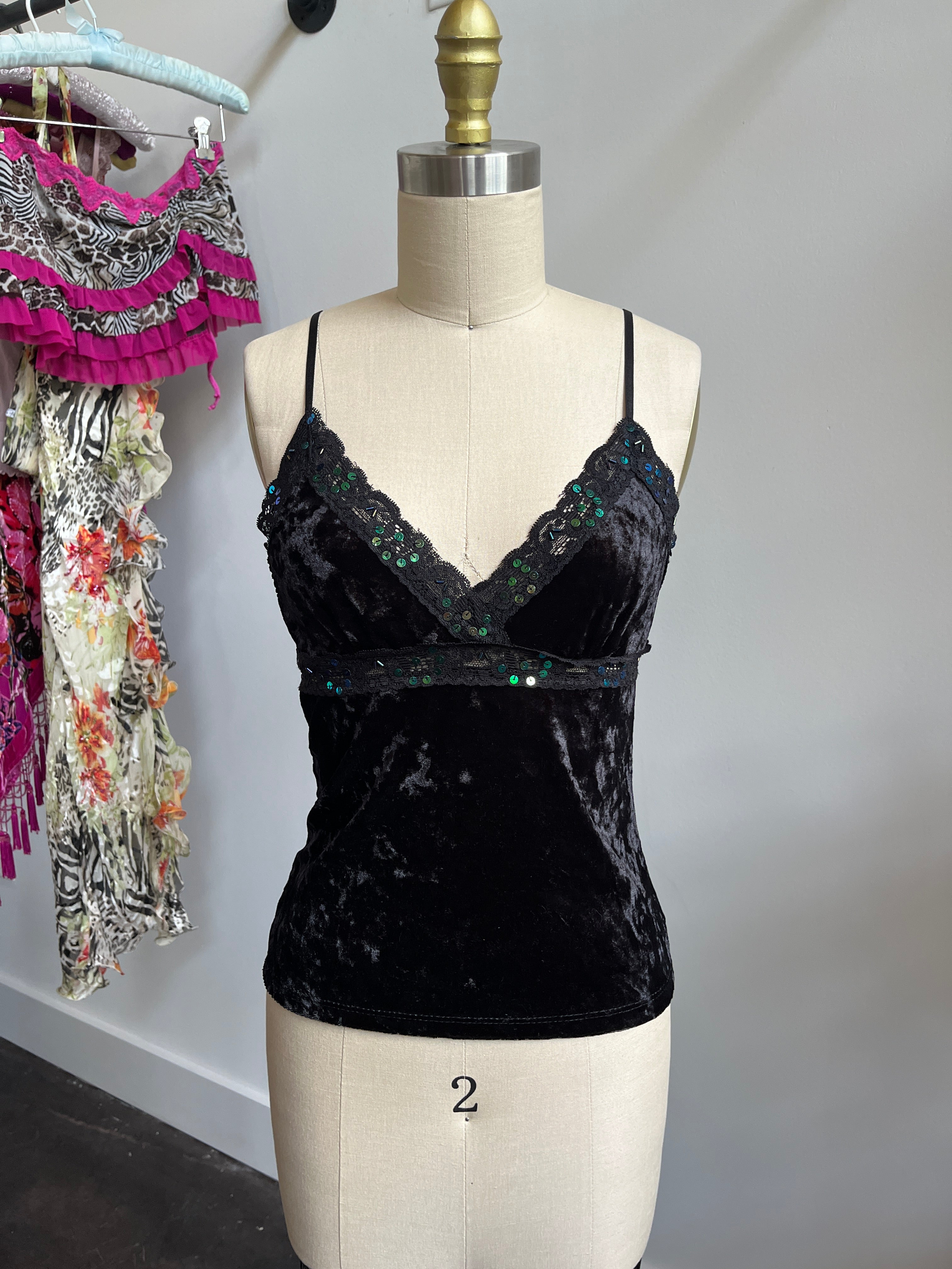 black velvet cami✨