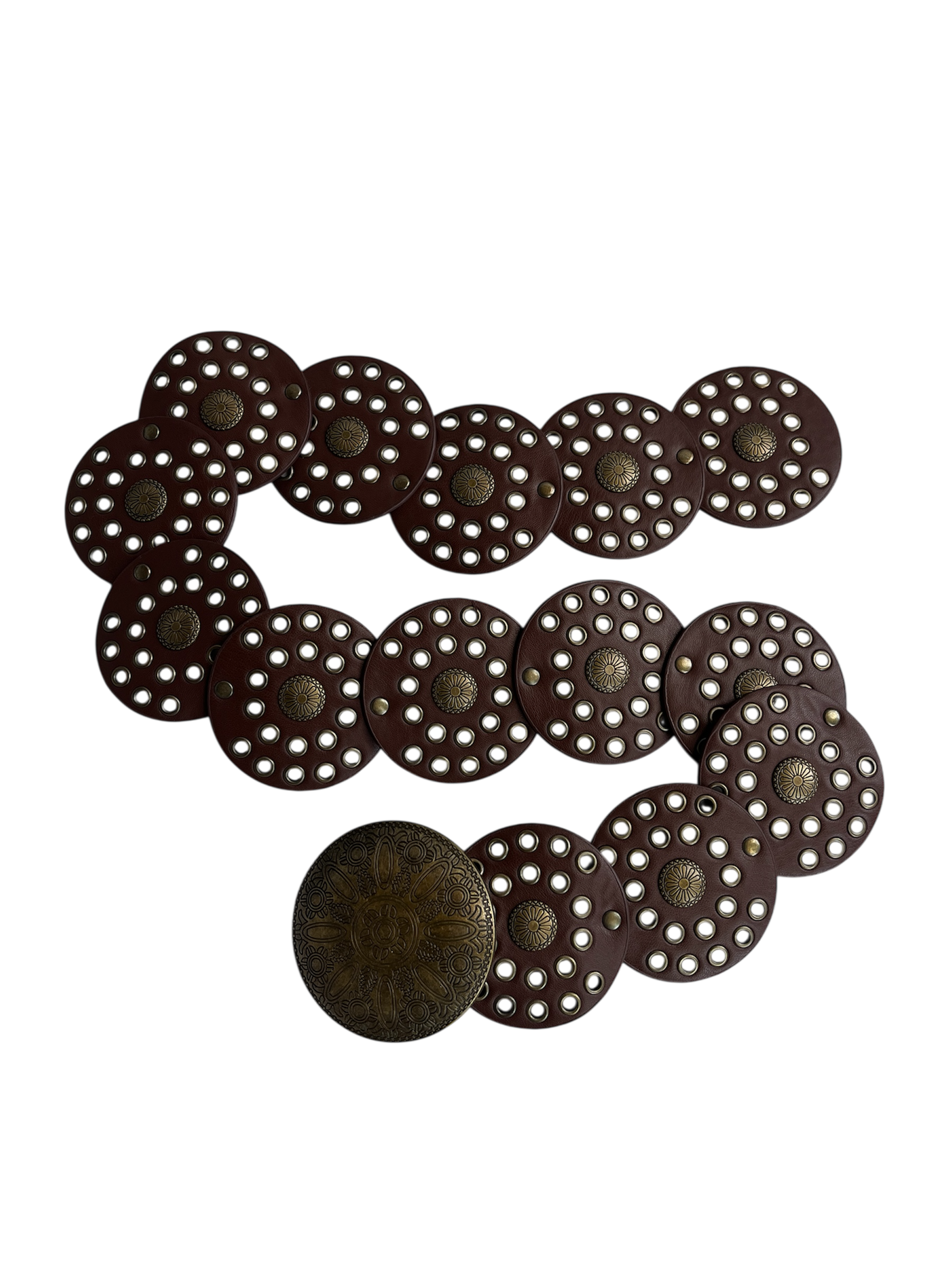 brown medallion belt 🤎
