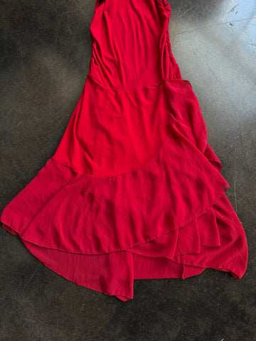 red lipstick maxi dress