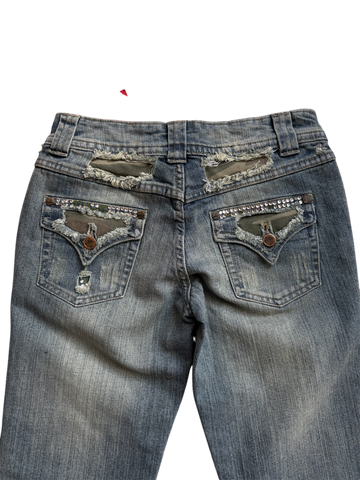 Jixi camo distressed jeans