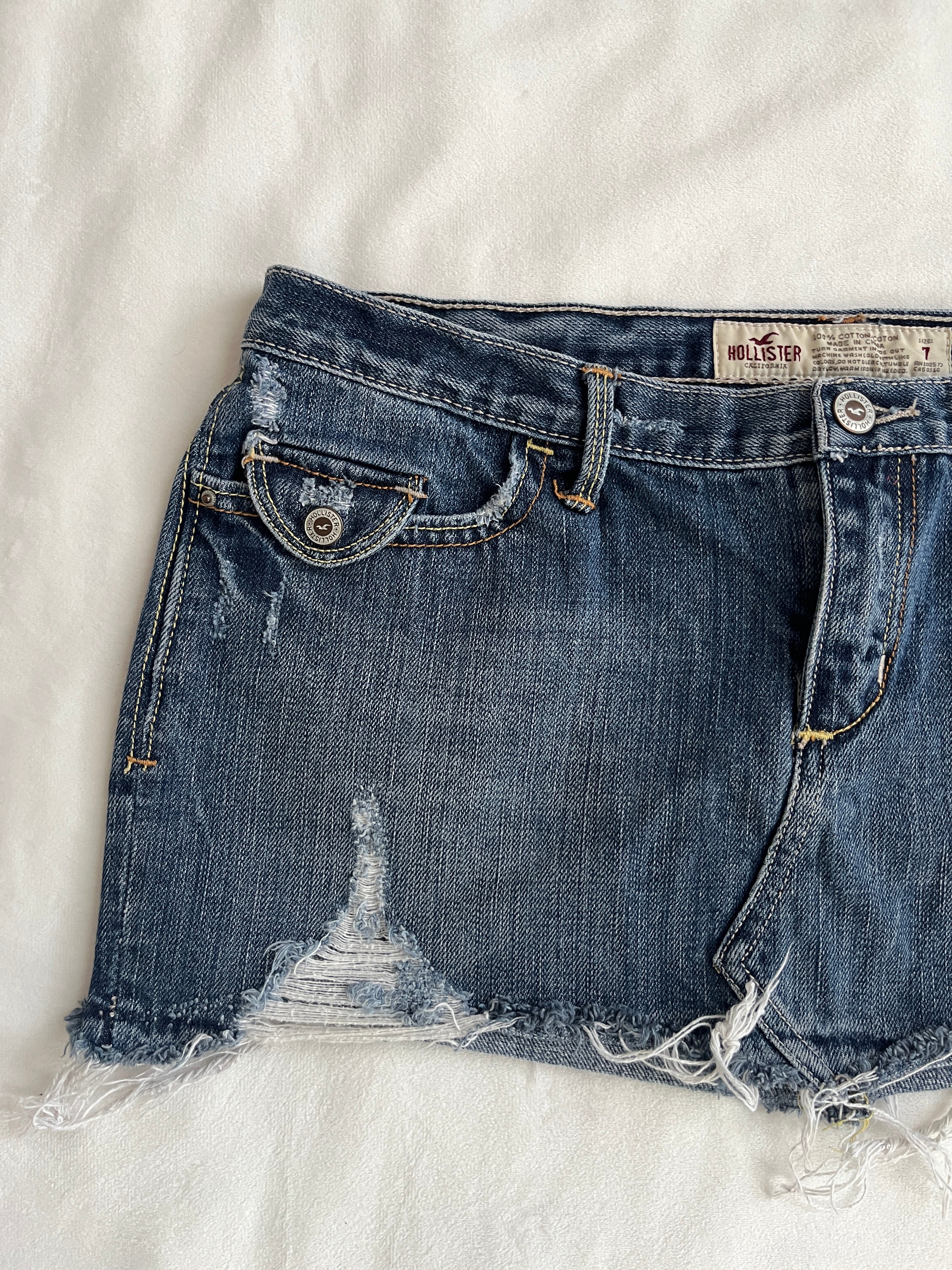 hollister mini