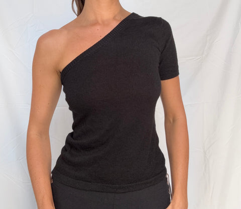 one shoulder sweater