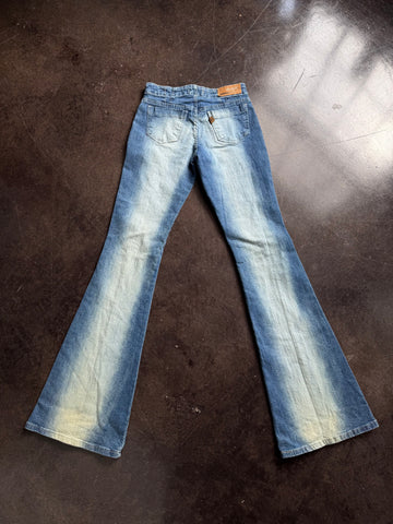 lowrise Brazilian jeans