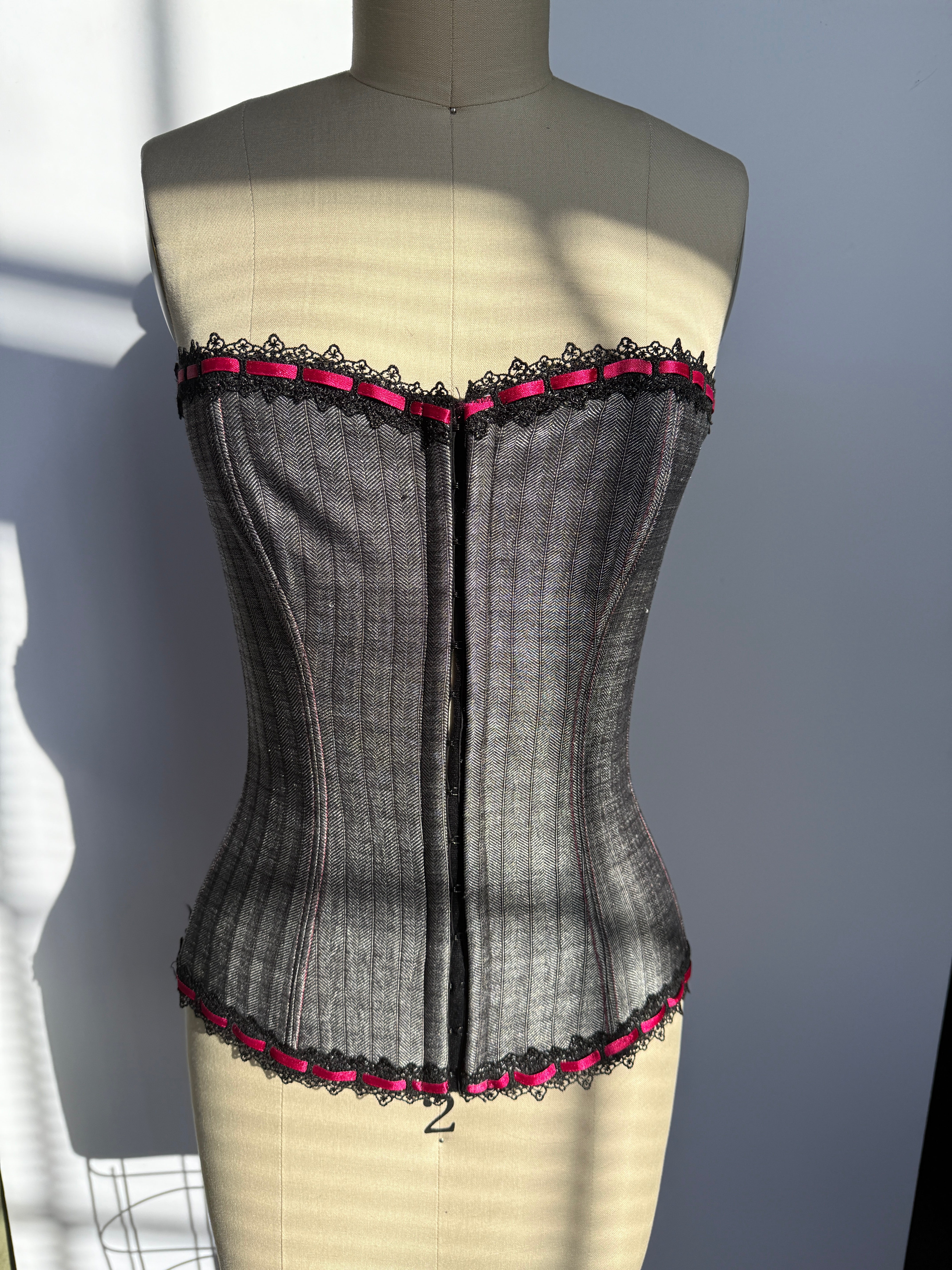 oh la la corset