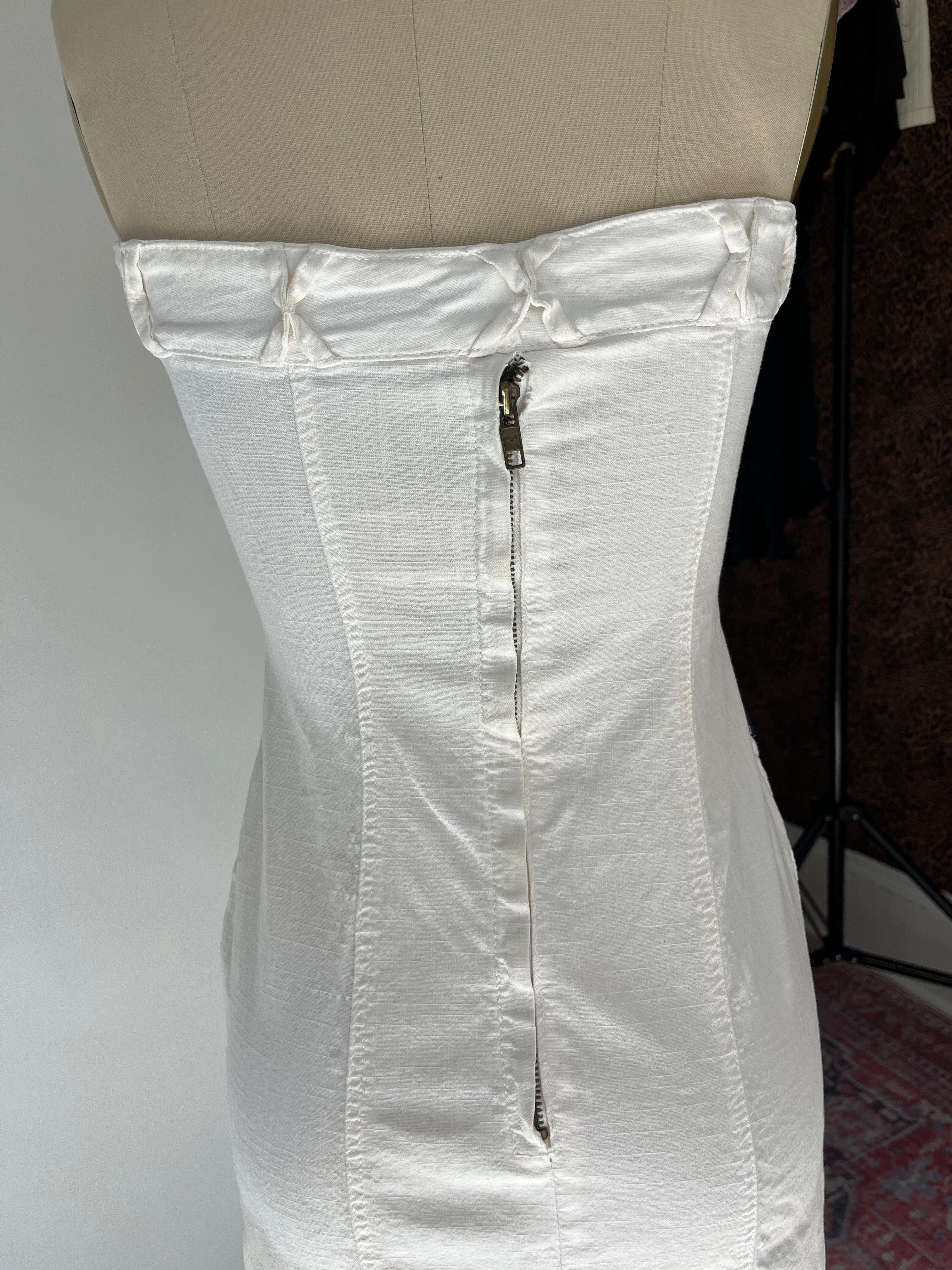 WHITE TUBE DRESS