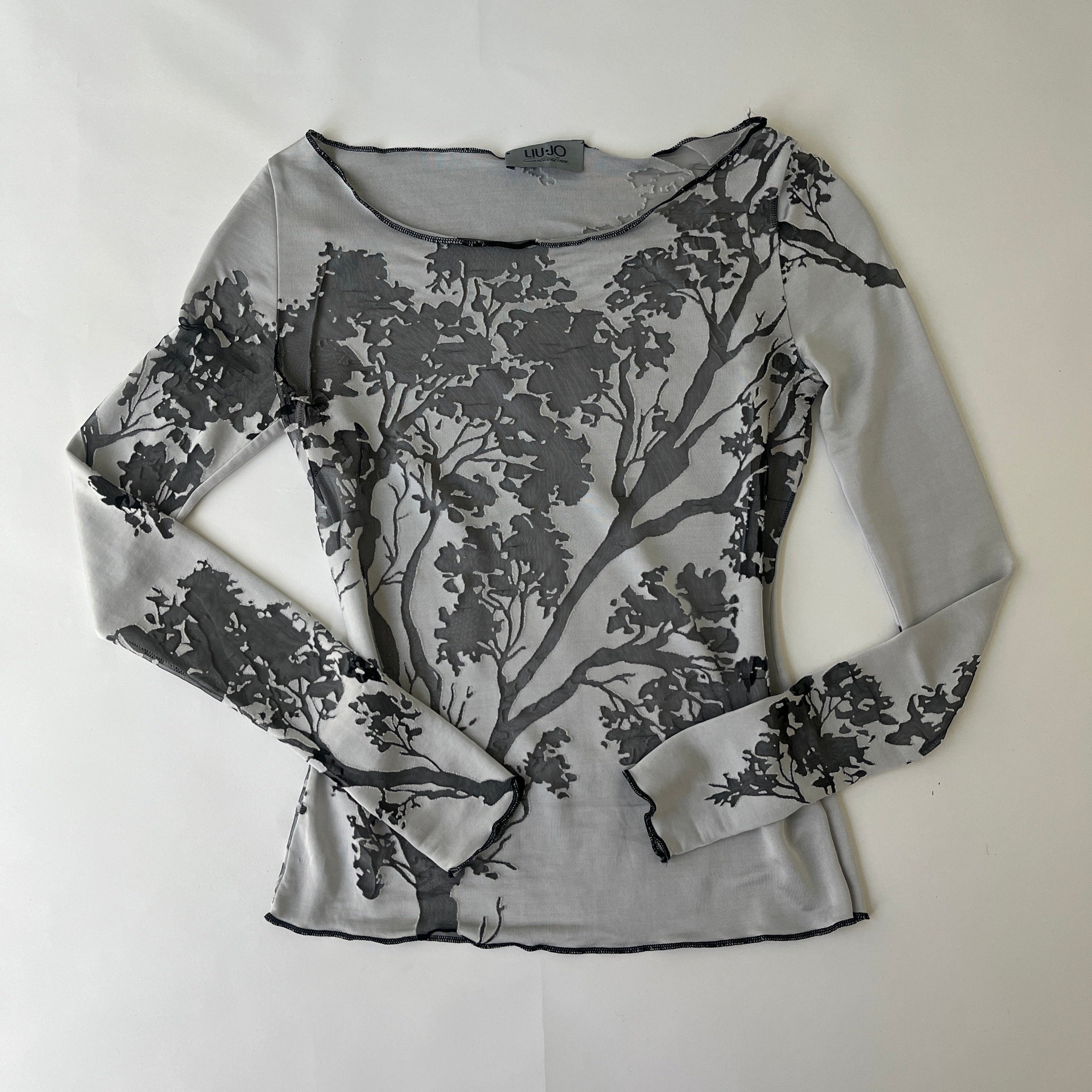 mesh cut out top