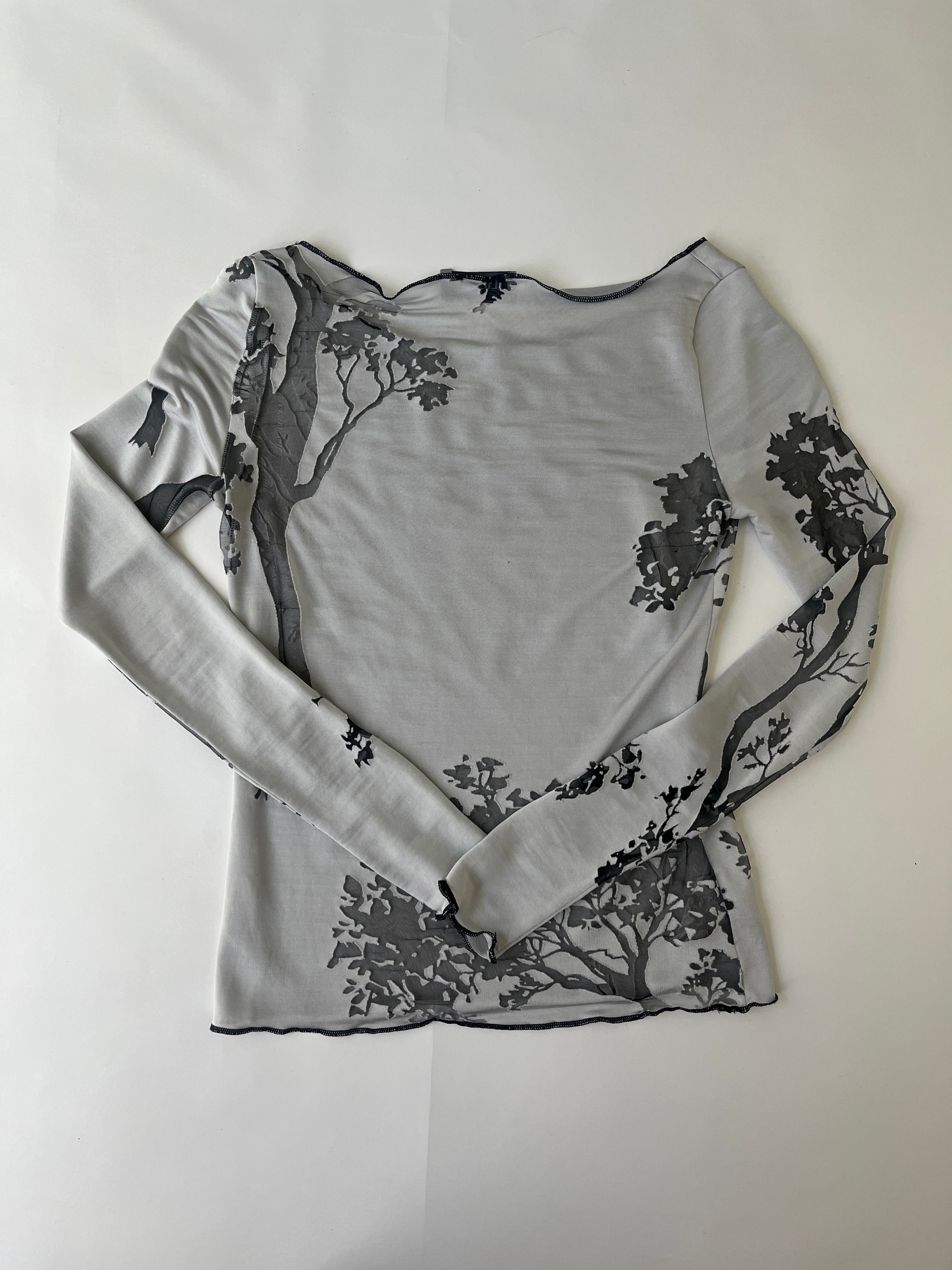 mesh cut out top