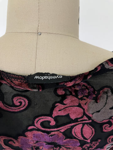 eyeshadow velvet top