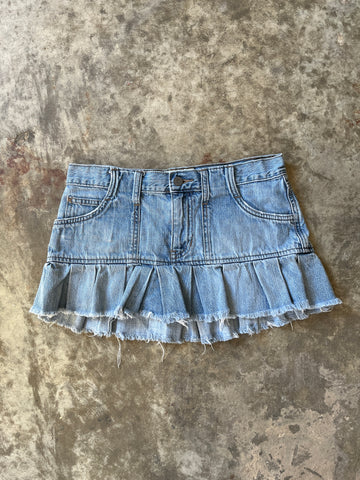 abercrombie mini skirt