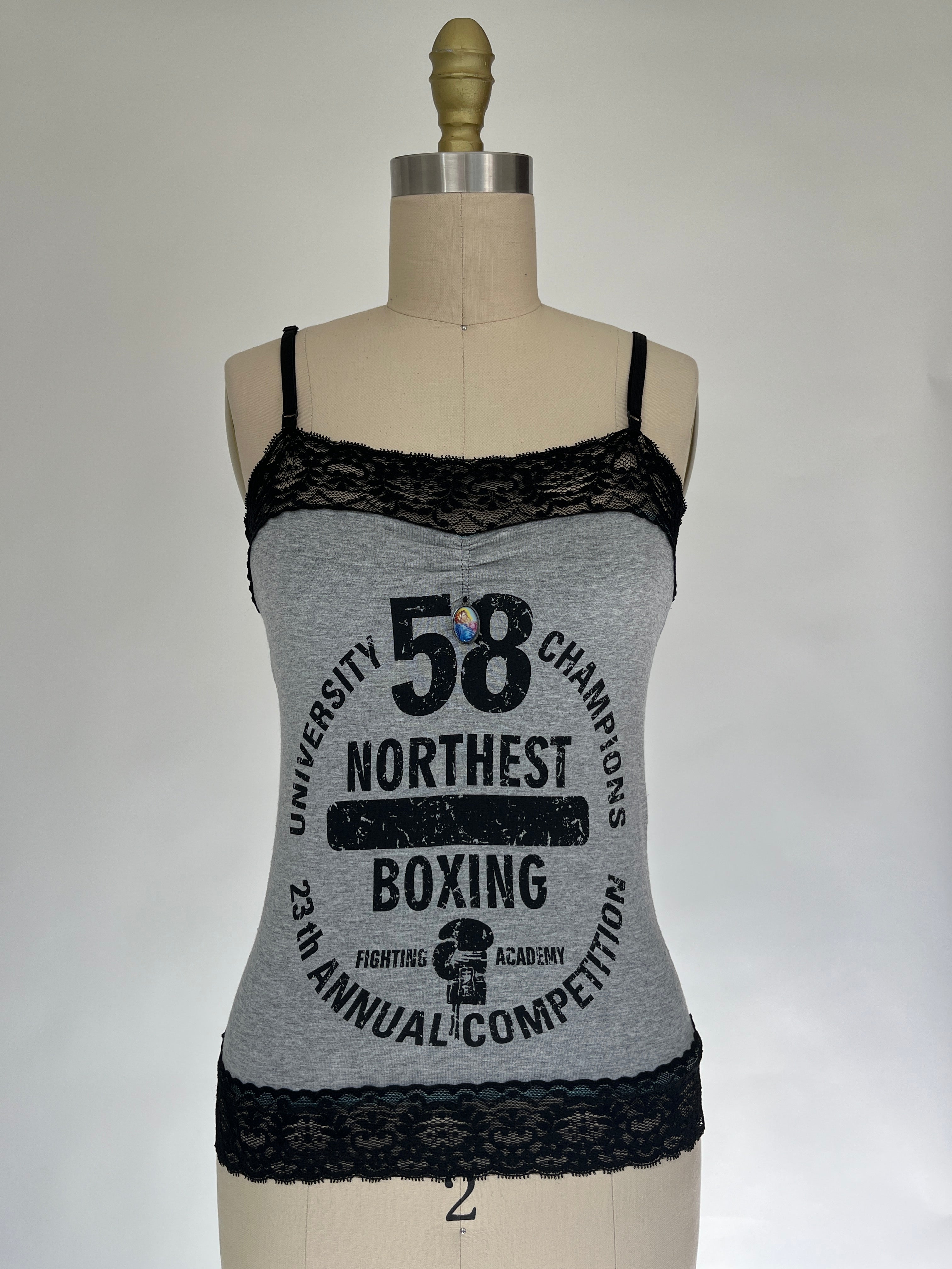 BOXING TANK