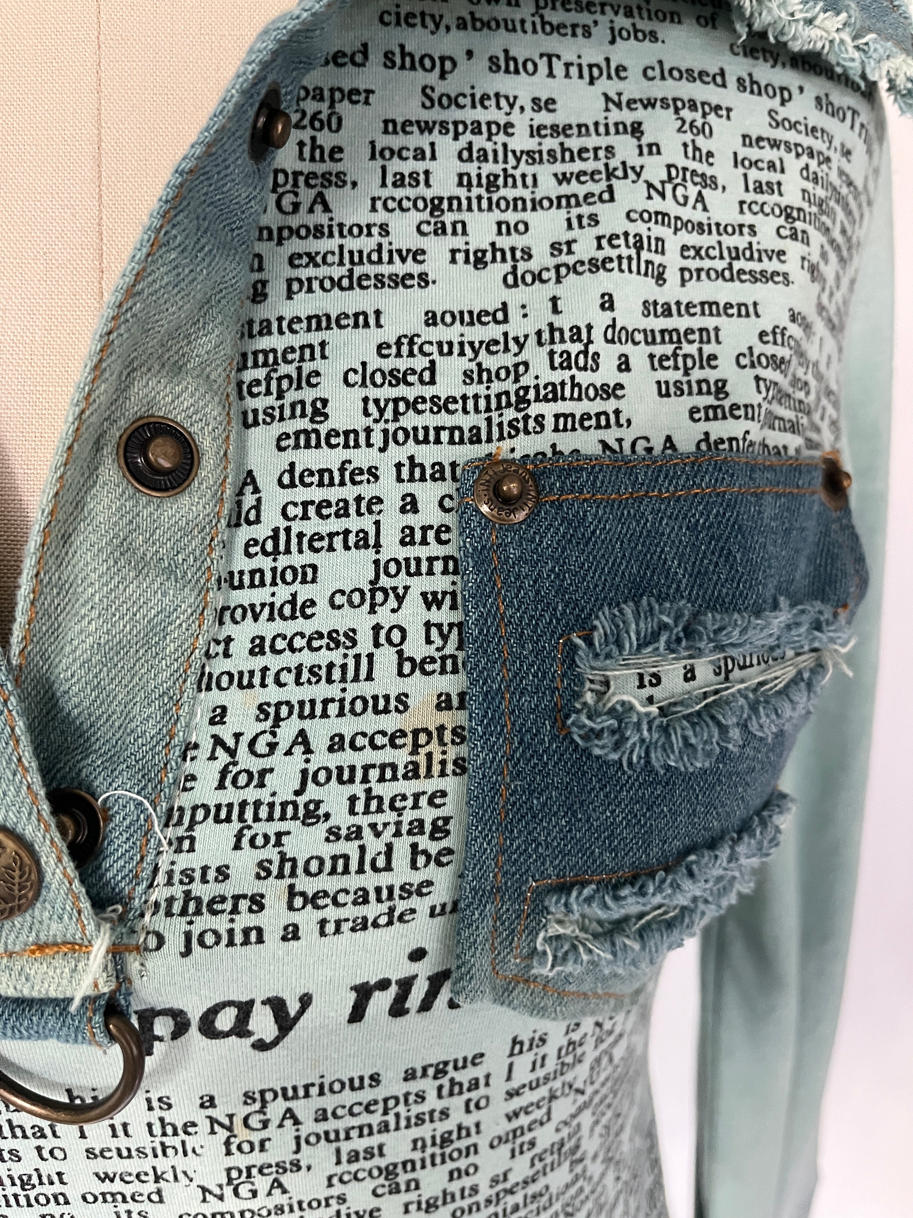 NEWSPAPER TOP