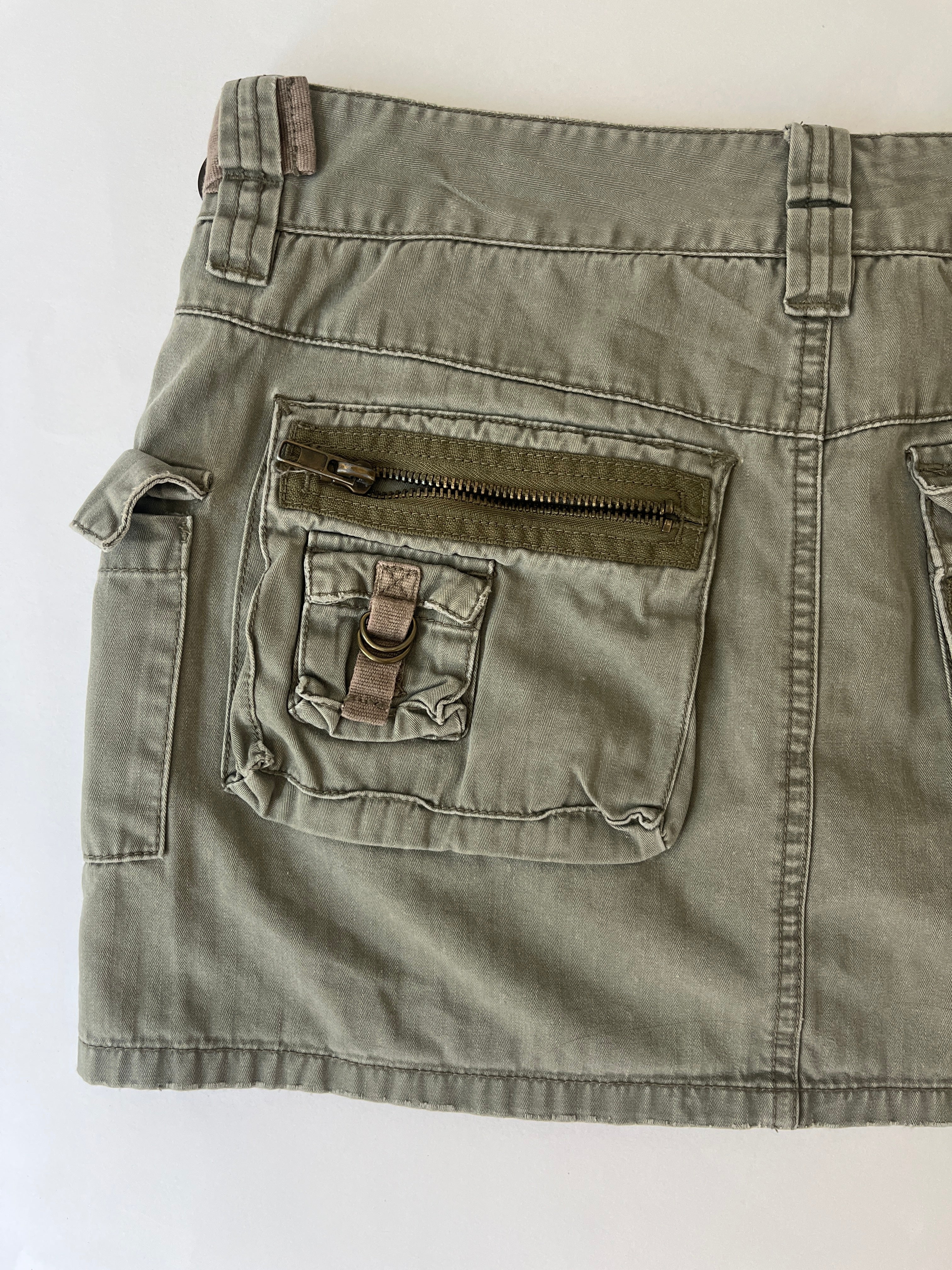 HOLLISTER CARGO SKIRT