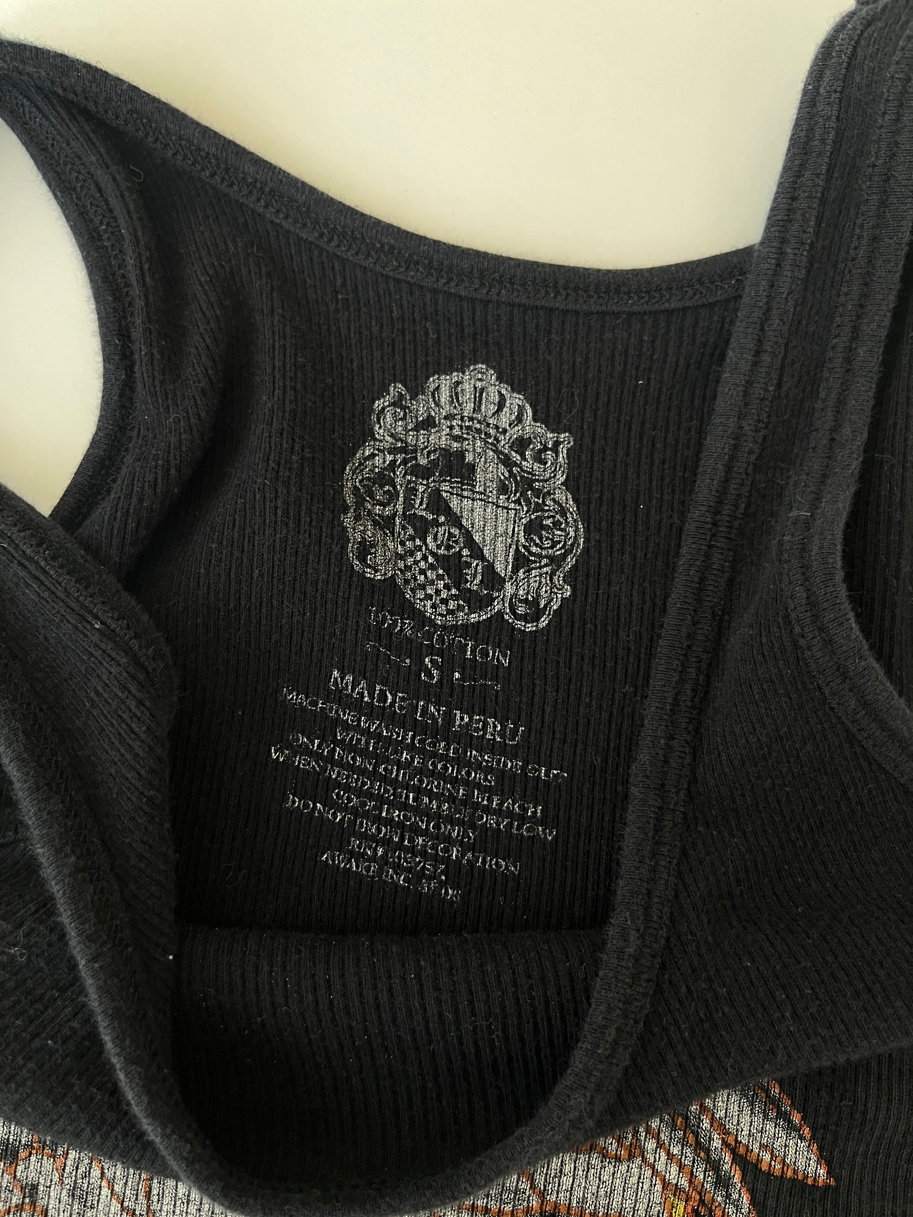 GRAPHIC TANK